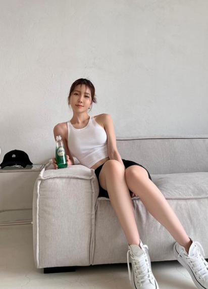 Trang Instagram của người đẹp Hàn Quốc có hơn 500 nghìn người theo dõi.