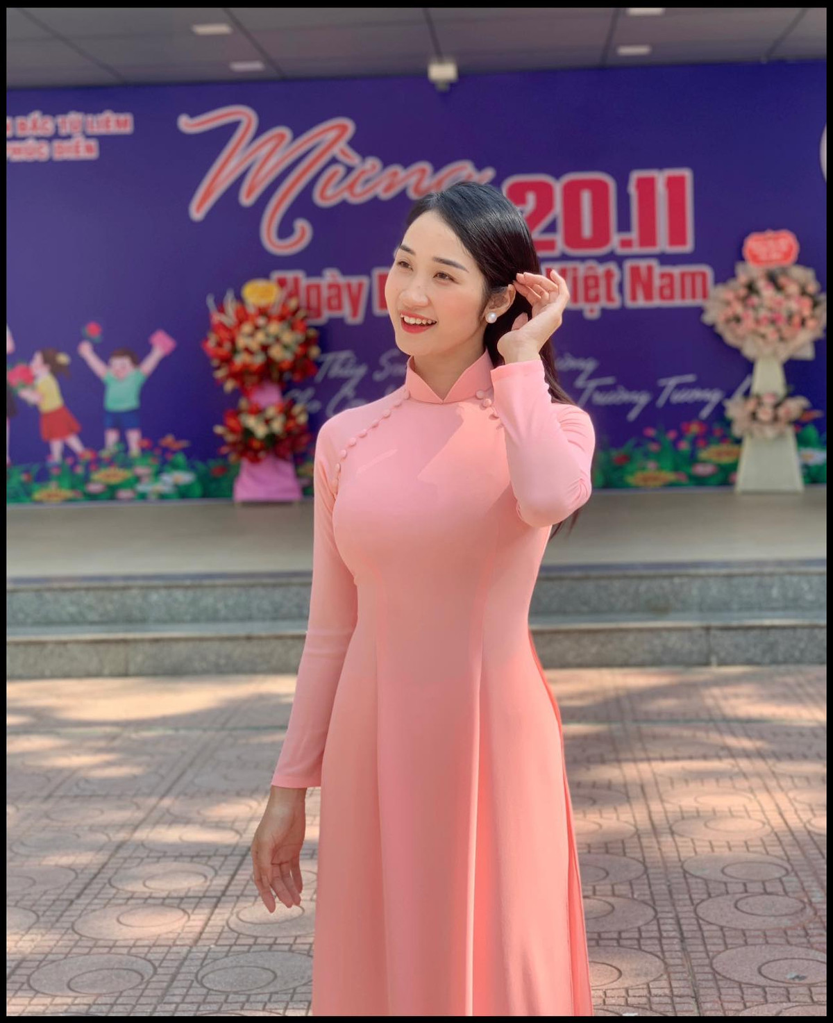 Lưu Thị Phương Thảo quê Thái Bình thường xuyên chia sẻ về những hình ảnh khi đi dạy học lên mạng xã hội.