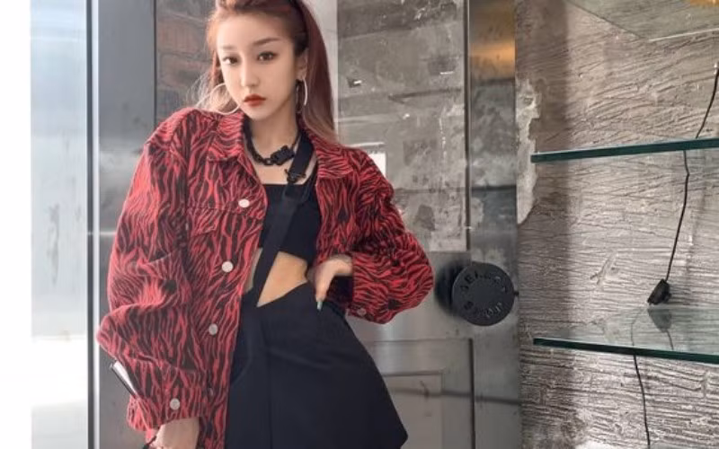 Biệt danh Sa Đặc A Lạp Bạch Công Chúa thực sự thể hiện sự kiêu hãnh và phần nào cá tính của cô nàng.