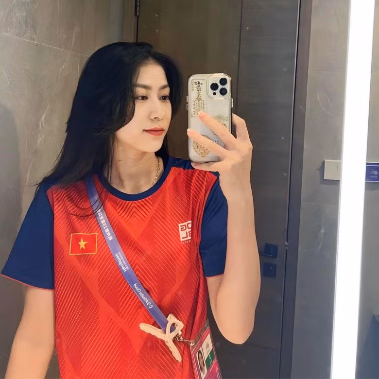 Cô nàng thường tương tác với người hâm mộ ở những khoảnh khắc đời thường xinh xắn.