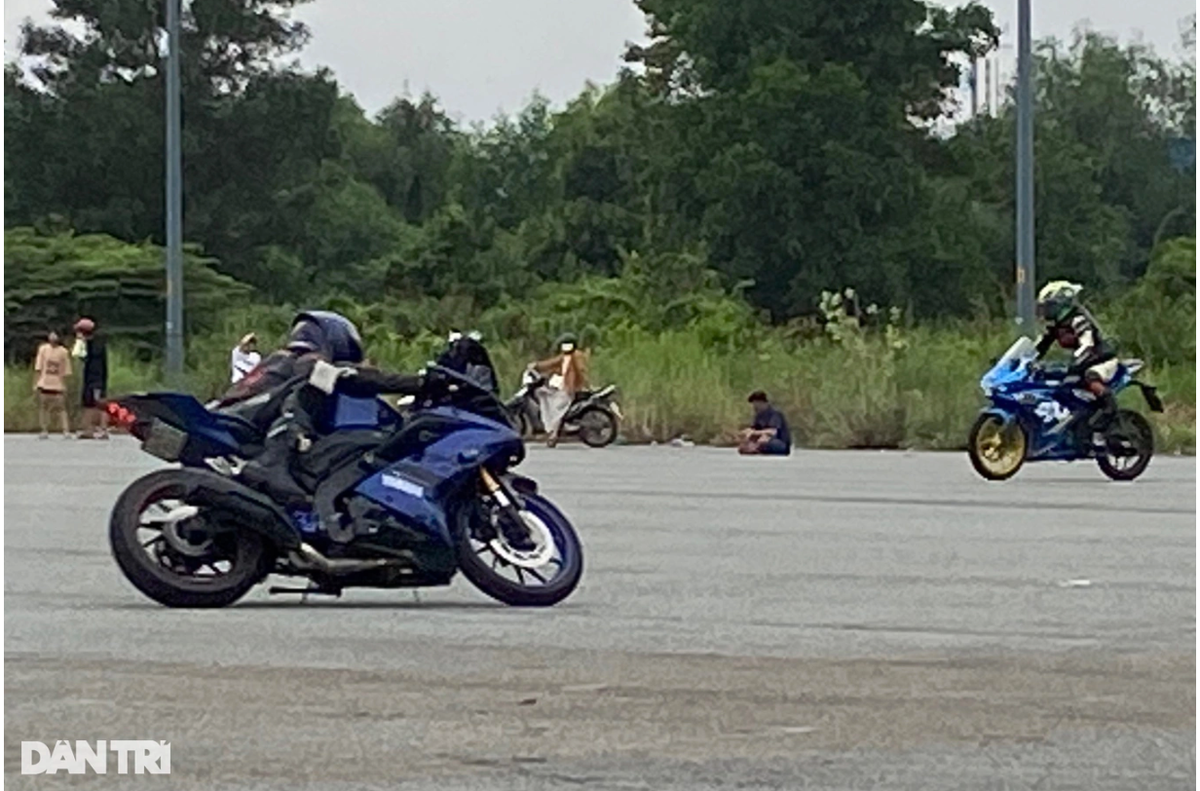 CSGT TP Thu Duc mat phuc bat nhom “quai xe” thich the hien