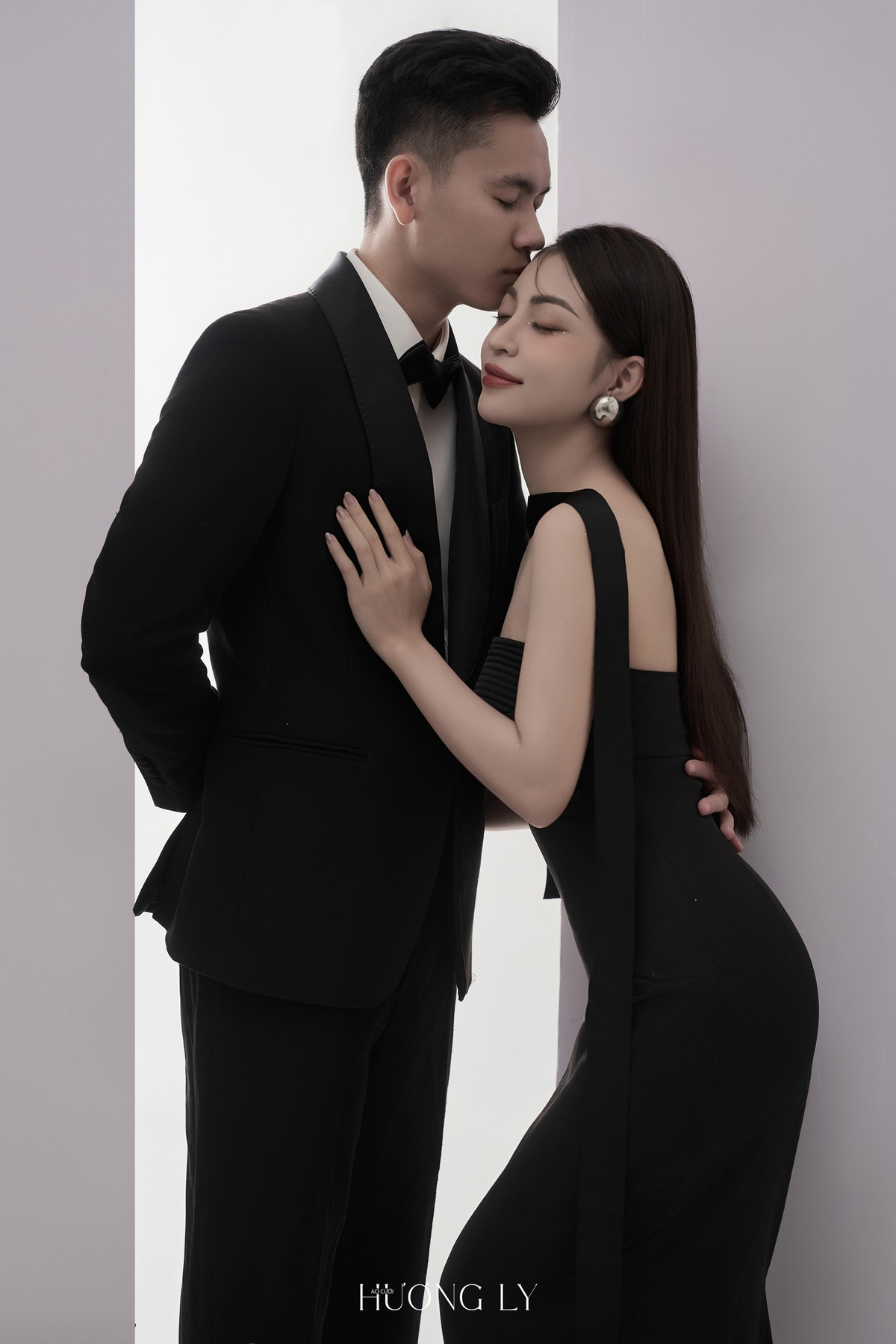 Sau khi chia tay Quang Hải cô có cuộc sống kín tiếng hơn.