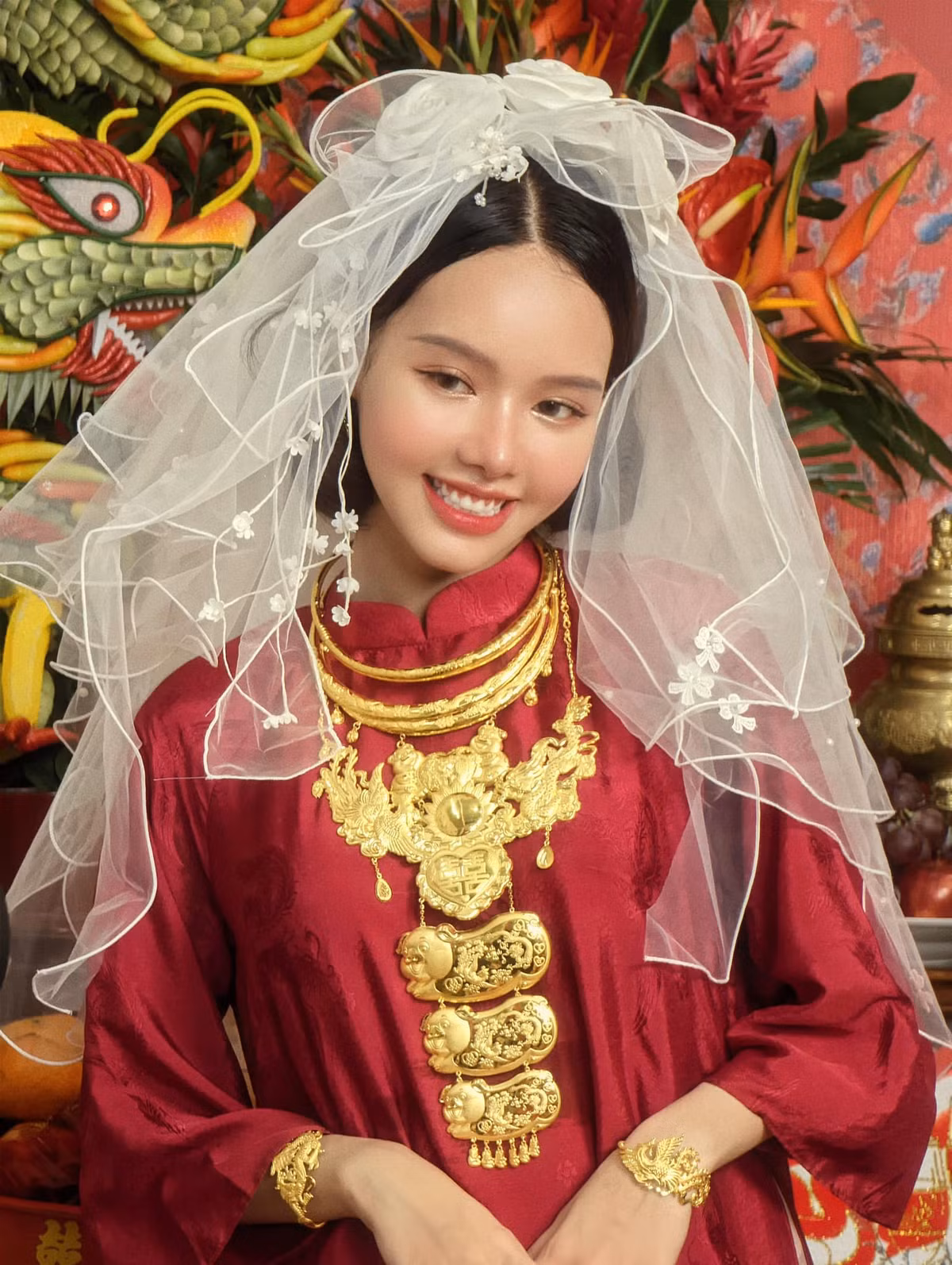 Cặp đôi tổ chức lễ ăn hỏi vào đầu tháng 7/2023 tại Đồng Tháp. Chỉ sau đó một thời gian ngắn cặp đôi thông báo về việc sắp sửa đón con đầu lòng.