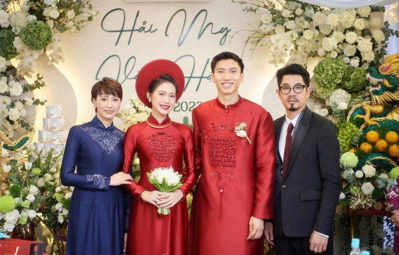 Theo đó, người đẹp Hà thành khẳng định cả môi, mắt, mũi hay má lúm đồng tiền của cô đều không tốn đồng nào.