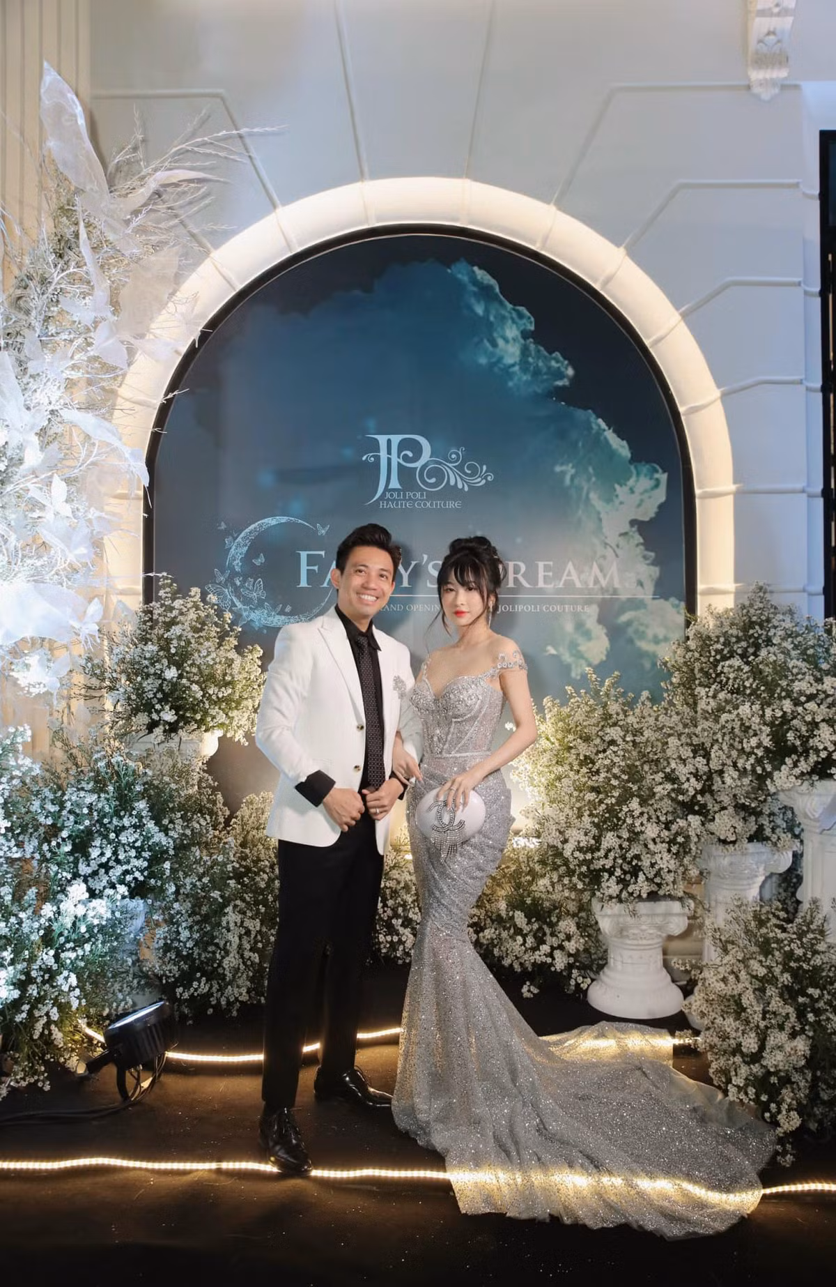 Đáng chú ý hơn, Minh Nhựa là người ăn chay trường nên Mina Phạm ngoài chế biến món mặn, cô cũng có thể nấu các món chay cho chồng.