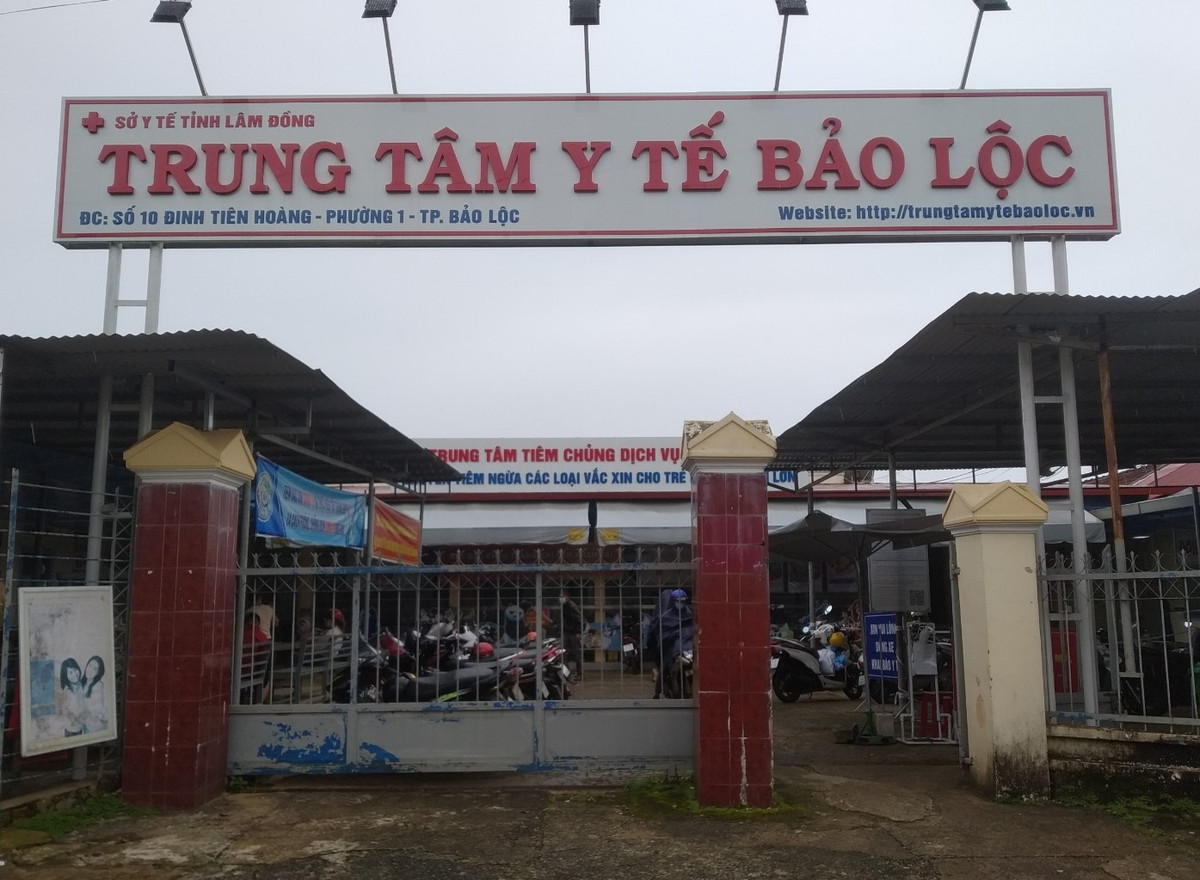 Ai thang goi thau cung ung Vac xin tiem chung tai TTYT TP Bao Loc?