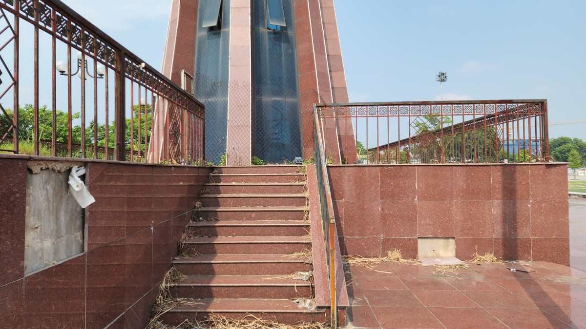 Sau quá trình thi công, đến tháng 6/2016 các hạng mục: Sân Quảng trường, sân lễ đài sân khấu trung tâm đã được nhà thầu hoàn thiện và bàn giao cho Ban Quản lý dự án đầu tư xây dựng thành phố Thái Nguyên quản lý, đưa vào sử dụng. Tuy nhiên, đến nay các công trình đã bị xuống cấp và vẫn còn dang dở một số hạng mục.