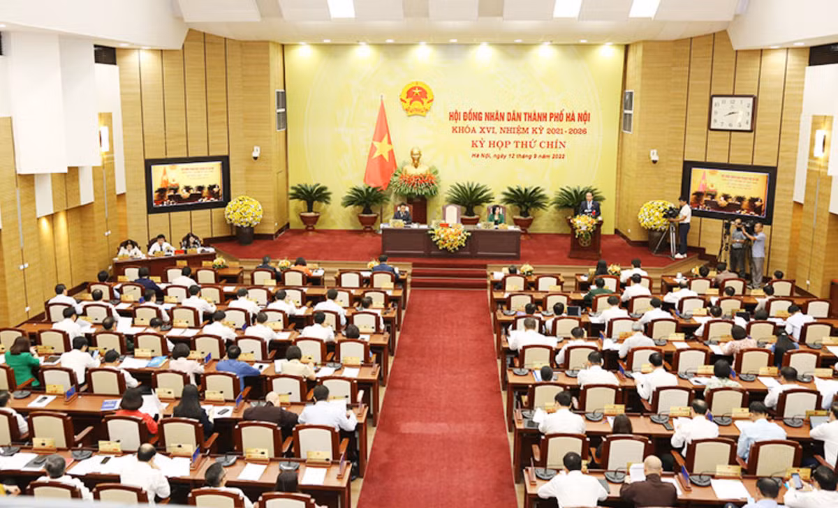 Khai mac Ky hop thu 9 HDND thanh pho Ha Noi khoa XVI