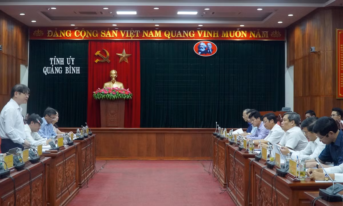 Doi ngu tri thuc dong gop cho su phat trien cua Quang Binh