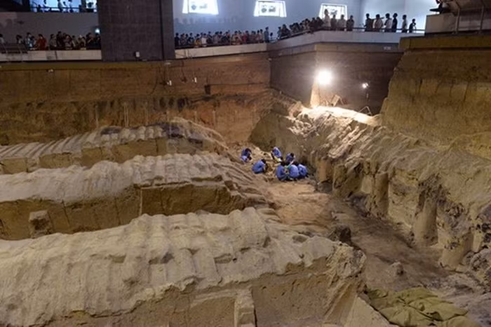 Năm 1987, lăng mộ và cả Đội quân Đất nung đã được UNESCO công nhận là Di sản văn hóa thế giới.