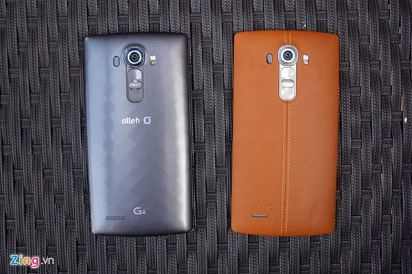 Ngoài phiên bản da, cửa hàng trên cũng nhập về phiên bản vỏ lưng bằng nhựa.