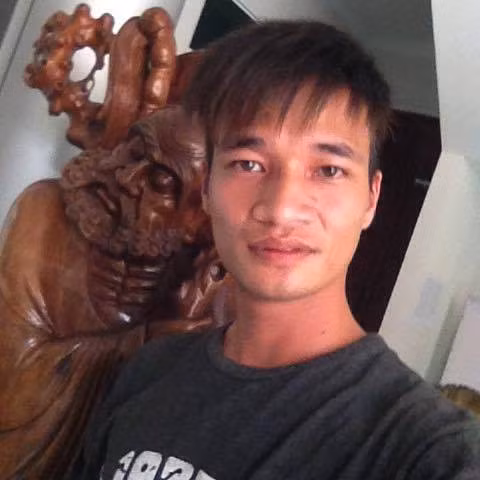 Một vài người còn nhận mình là fan của Lệ Rơi và cầu chúc cho anh may mắn, biết cách áp dụng những kinh nghiệm sau lần vấp ngã trước để có được cuộc sống, công việc ổn định, phù hợp hơn.