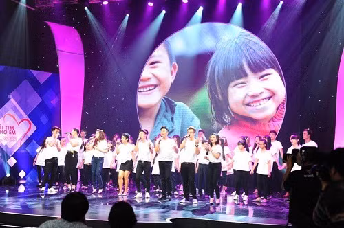 Trai tim cho em: 90 phut, quyen gop hon 12 ty dong