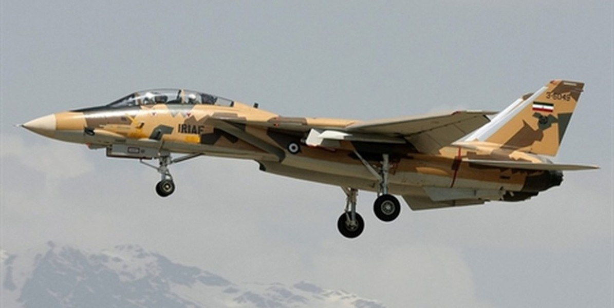 Trọng lượng rỗng là 19.000kg, trong khi trọng lượng cất cánh tối đa là 32.805kg.