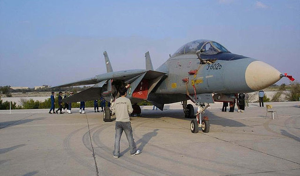 Sự xuất hiện của chiến đấu cơ Su-35 báo hiệu một bước ngoặt đối với Không quân Cộng hòa Hồi giáo Iran (IRIAF). Với các đợt giao hàng bổ sung, dự kiến, Tehran sẽ loại bỏ dần những chiếc F-14 của mình trong vài năm tới.