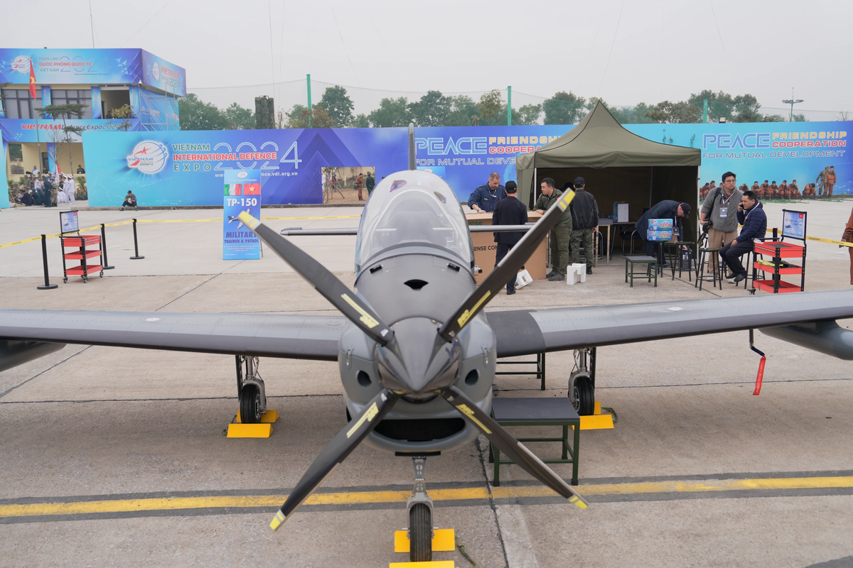 Tuy nhiên, đây mới chỉ là sự khởi đầu của một khát vọng. Để chiếc máy bay đầu tiên do doanh nghiệp Việt Nam sản xuất thực sự cất cánh vào thị trường hàng không thế giới, vẫn còn rất nhiều việc phải làm.