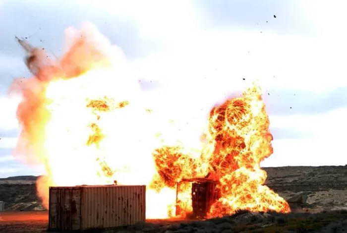 Trong khuôn khổ cuộc thử nghiệm, tên lửa Tomahawk được cài đặt để tấn công mục tiêu ở quần đảo Channel thuộc California.