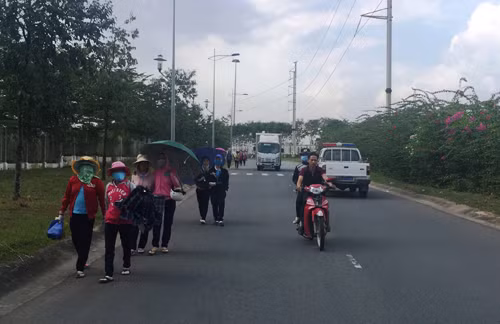 Để bảo đảm ANTT và trấn an tinh thần công nhân, lực lượng Công an, bảo vệ KCNC những ngày qua tăng cường tuần tra trong và bên ngoài KCNC.