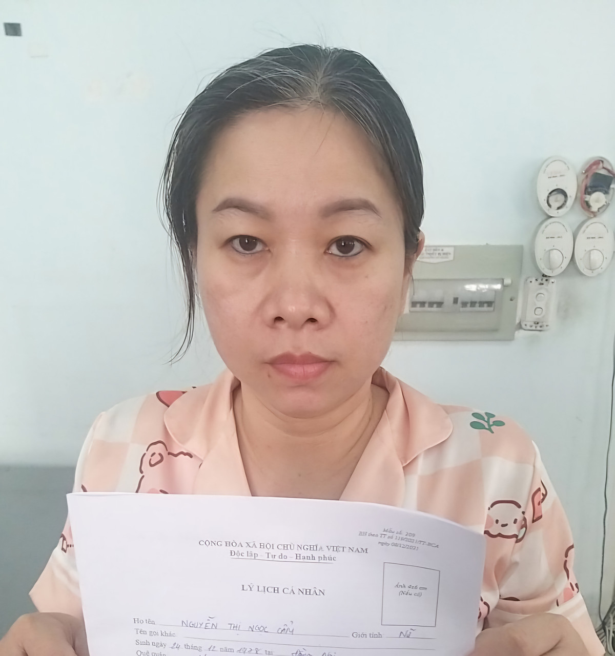 5 bao mau co hanh vi hanh ha o mai am Hoa Hong