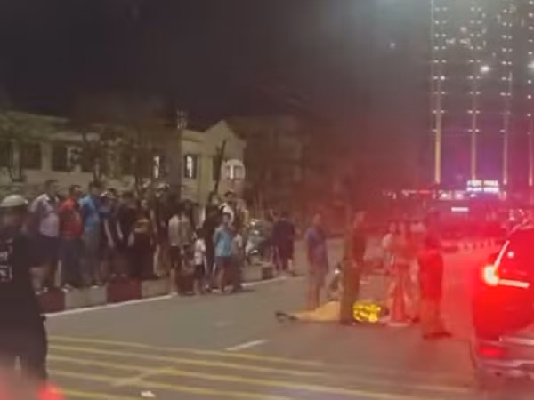 Hai Duong: Nam sinh “thong chot” khien mot CSGT nhap vien