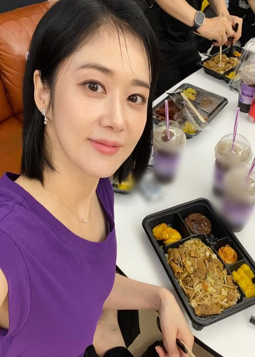 Sau khi kết hôn, Jang Nara vẫn đóng phim. Nữ diễn viên phim góp mặt trong phim Good partner lên sóng tháng 7/2024. Ảnh: Instagram Jang Nara.