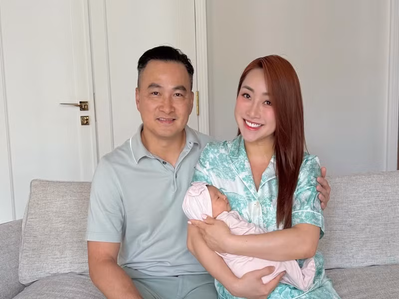 Vợ chồng Lý Thùy Chang có con trai chung năm 2022 và con gái cách đây ít ngày. Ảnh: FB Thùy Chang.