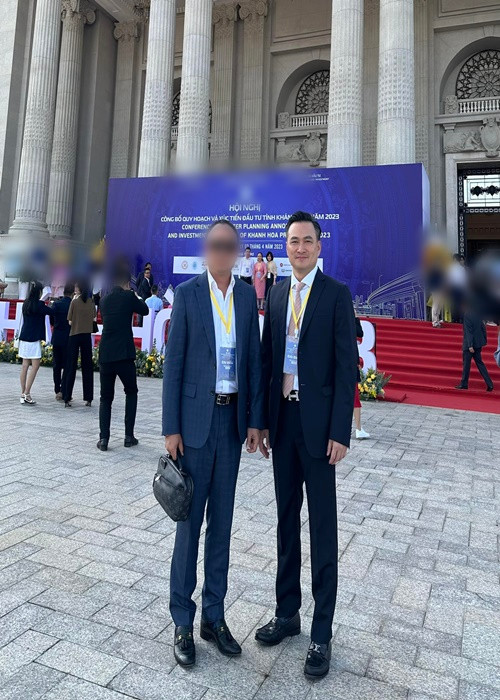 Chi Bảo giải nghệ để tập trung cho kinh doanh và từ thiện. Ảnh: FB Chi Bảo.