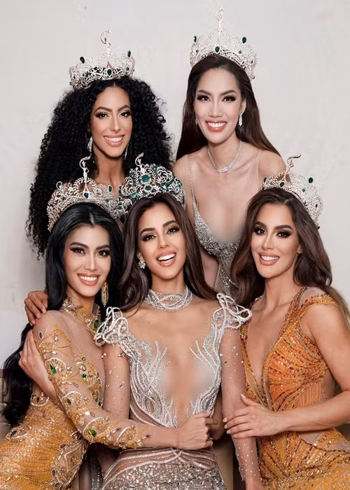 Ni Ni giành ngôi vị á hậu 1, các đại diện Colombia, Mỹ và Việt Nam lần lượt đạt giải á hậu 2,3 và 4.