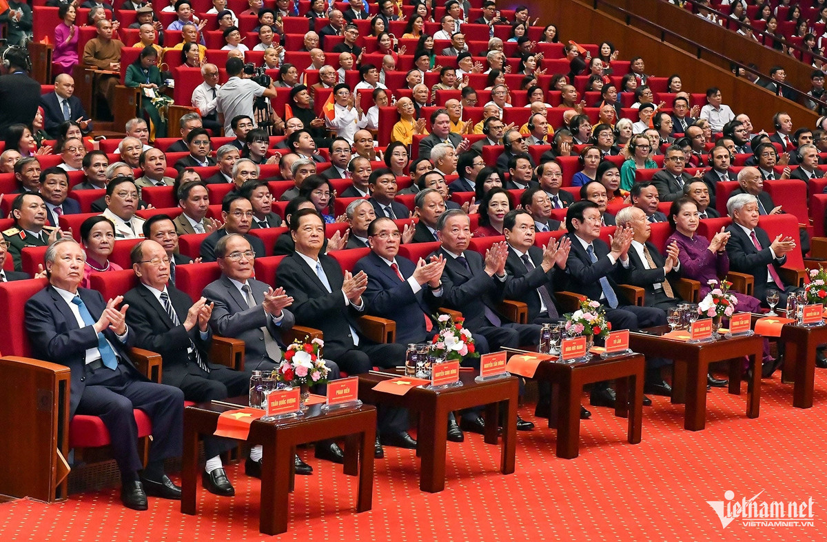 Le ky niem cap quoc gia 70 nam Ngay Giai phong Thu do-Hinh-8