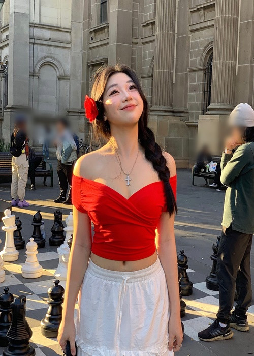 Ellen hiện tại có hơn 200.000 người theo dõi trên Instagram.