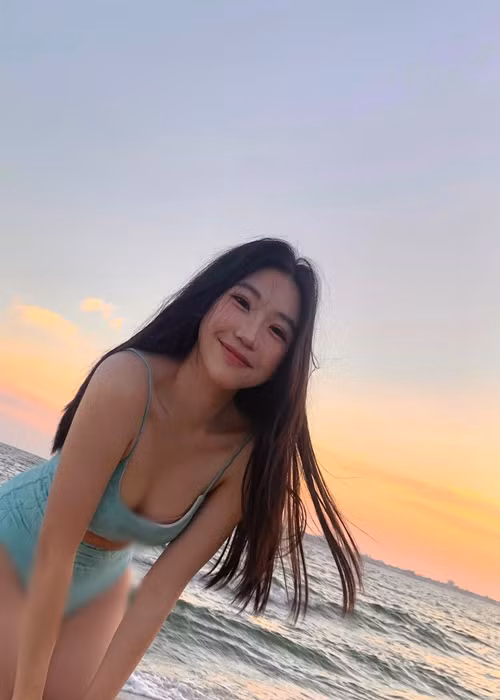 Nụ cười cũng là "vũ khí" sắc đẹp giúp Ellen trở nên hút hồn.