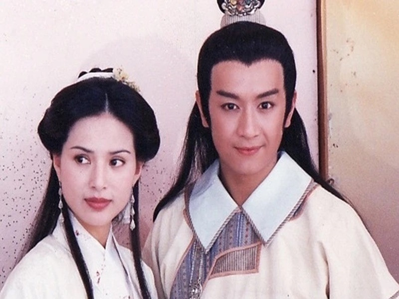 Trần Hạo Dân được biết đến với vai diễn Đoàn Dự trong phim Thiên long bát bộ năm 1997 và Lý Na Tra trong phim Đắc Kỷ Trụ Vương. Ảnh: Znews.