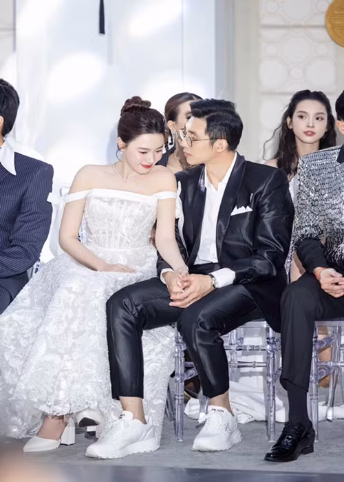 Đôi vợ chồng son về chung một nhà từ tháng 6/2024.