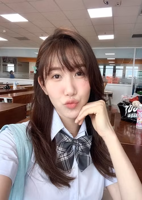 Đóng phim sau khi tham gia các cuộc thi nhan sắc, Lê Huỳnh Thúy Ngân nỗ lực diễn xuất để thoát mác "bình hoa di động". Ảnh: FB Thúy Ngân.