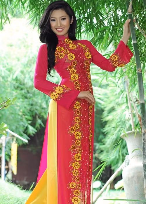 Thúy Ngân khoe vóc dáng thon gọn cách đây nhiều năm. Ảnh: Tiền Phong.