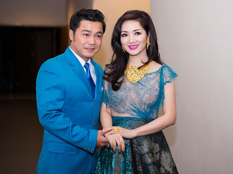 Lý Hùng và Giáng My tỏ ra khá thân thiết mỗi lần hội ngộ. Ảnh: Tiền Phong.