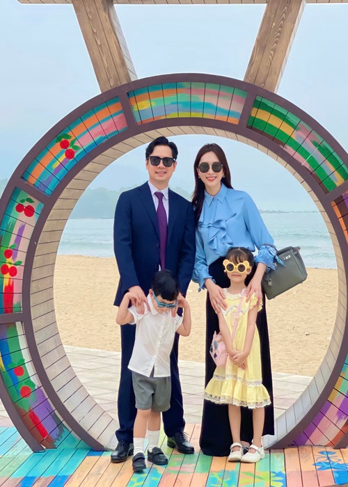 Doanh nhân Trung Tín - chồng Thu Thảo chia sẻ về con gái thứ 3: "Từ ngày có em, ba xuống thêm một hạng. Từ ngày có em, ba vui biết chừng nào".