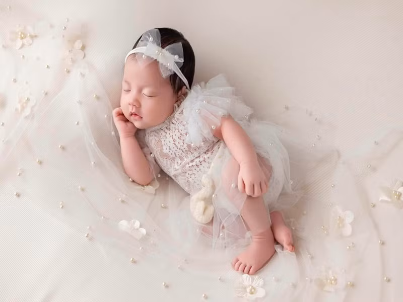 Đầu tháng 10, con gái thứ ba của Thu Thảo lộ diện.