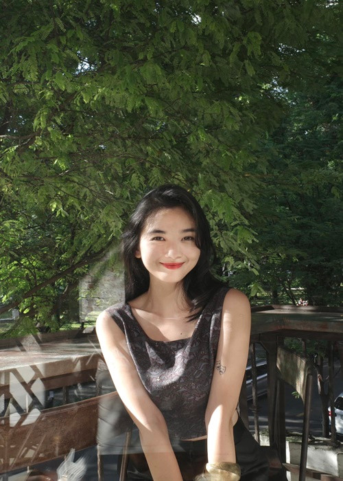 Ngọc Xuân theo học ngành truyền thông của một trường đại học. Cô từng đóng MV Vì sao sáng của Lam Trường, phim Giấc mơ của mẹ (năm 2022).