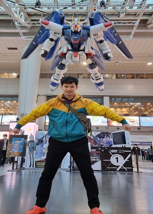 Người hâm mộ bật cười trước những khoảnh khắc hài hước của Xuân Bắc ở đời thường.