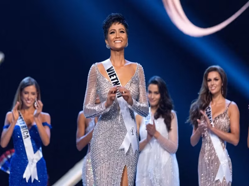 Lọt top 5 Miss Universe 2018, H’hen Niê đến hiện tại là đại diện Việt Nam có thành tích tốt nhất ở cuộc thi nhan sắc này. Ảnh: Petrotimes.