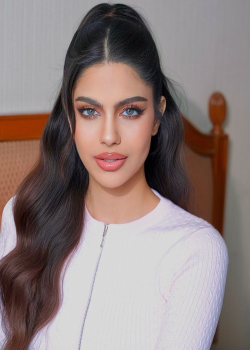 Mỹ nhân Ấn Độ có gu thời trang được đánh giá cao. Ảnh: Instagram Rachel Gupta.