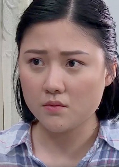 Thời điểm mới vào nghề, em gái Trấn Thành sở hữu vóc dáng khá mũm mĩm. Ảnh: Sức Khỏe Đời Sống.