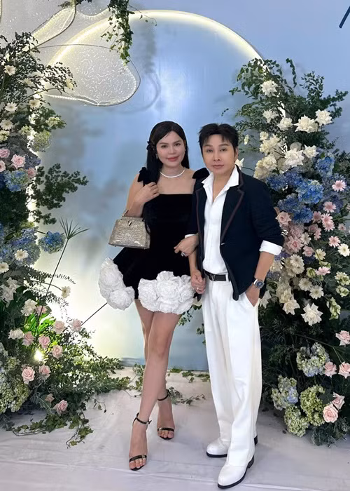 Vì ồn ào của Phương Lê, Vũ Luân phải rút khỏi vị trí giám khảo Chuông vàng vọng cổ. Ảnh: FB Vũ Luân.