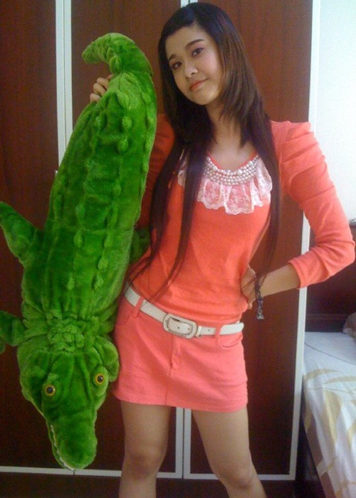 Trương Quỳnh Anh khoe vóc dáng thon gọn năm 2010.