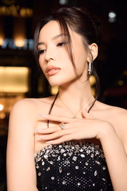 Nhiều người đặt kỳ vọng, với nhiều thế mạnh, Kỳ Duyên sẽ tiến xa ở Miss Universe 2024, vượt qua thành tích tốt nhất hiện tại của đại diện Việt Nam ở đấu trường này là top 5 của H’hen Niê năm 2018.