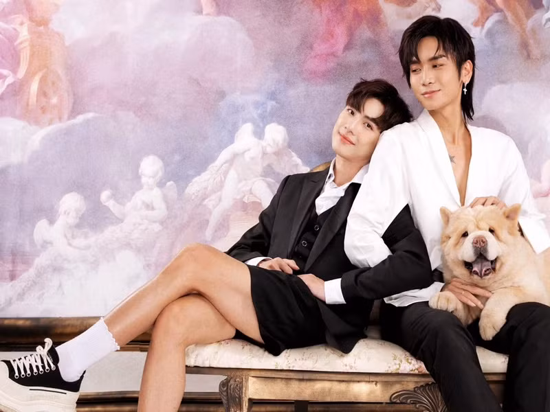 Cả hai quen nhau qua một ứng dụng hẹn hò. Sau khi gặp gỡ ngoài đời, cả hai dọn về sống chung. Ảnh: FB BB Trần.