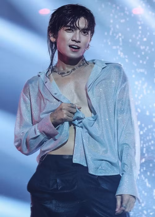 BB Trần khẳng định, anh không có ý định chuyển giới. Ảnh: FB BB Trần.