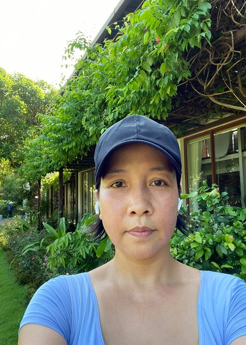 Nữ ca sĩ khoe mặt mộc khi chạy bộ. Ảnh: FB Mỹ Linh.