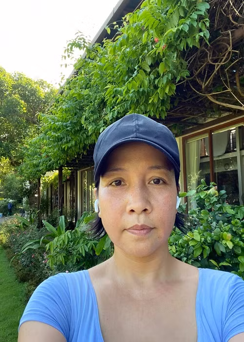 Nữ ca sĩ khoe mặt mộc khi chạy bộ. Ảnh: FB Mỹ Linh.